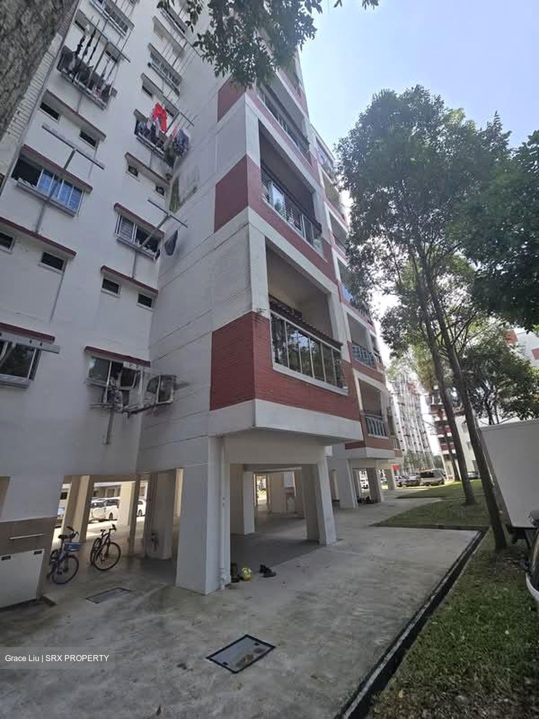 Blk 548 Jurong West Street 42 (Jurong West), HDB Executive #572058441